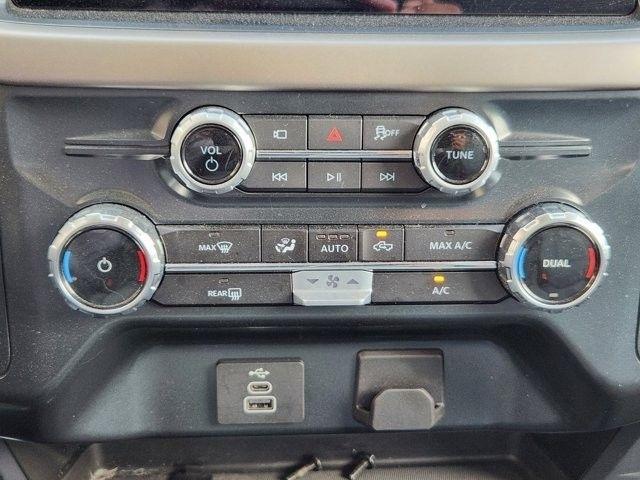 Ford F-150 XLT SuperCrew 4WD 2025