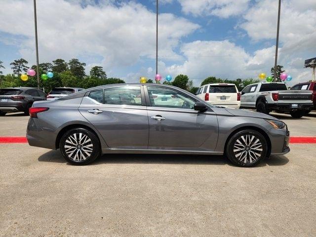 Nissan Altima 2.5 SV 2025