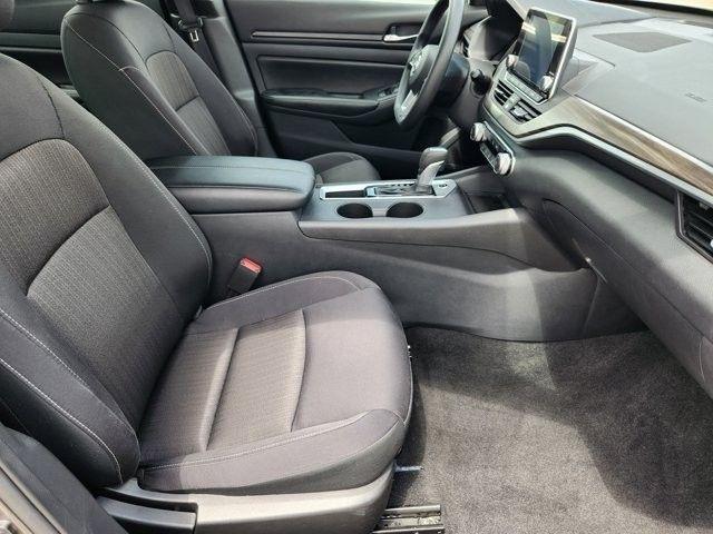Nissan Altima 2.5 SV 2025