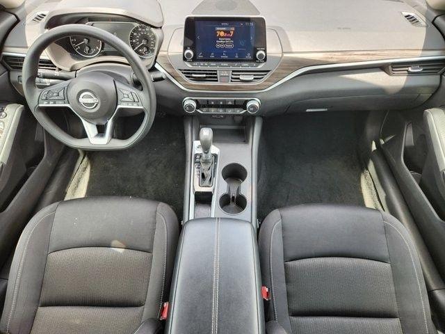 Nissan Altima 2.5 SV 2025