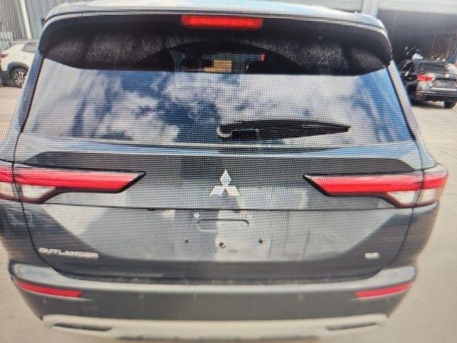 Mitsubishi Outlander SE 2WD 2024