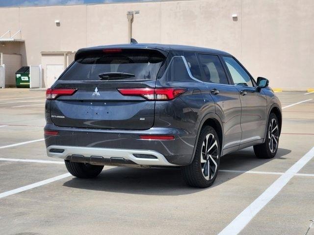 Mitsubishi Outlander SE 2WD 2024
