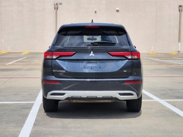 Mitsubishi Outlander SE 2WD 2024