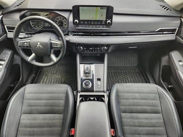 Mitsubishi Outlander SE 2WD 2024