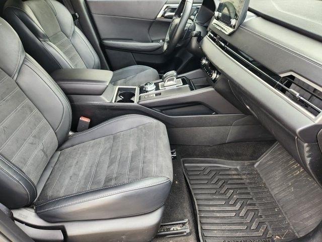 Mitsubishi Outlander SE 2WD 2024