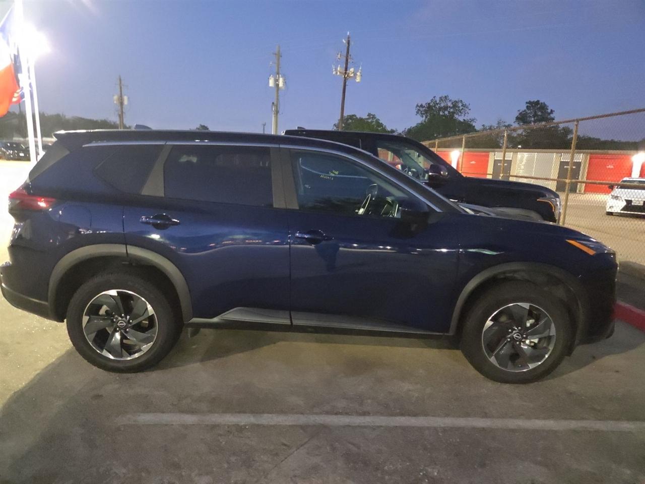 Nissan Rogue SV AWD 2025