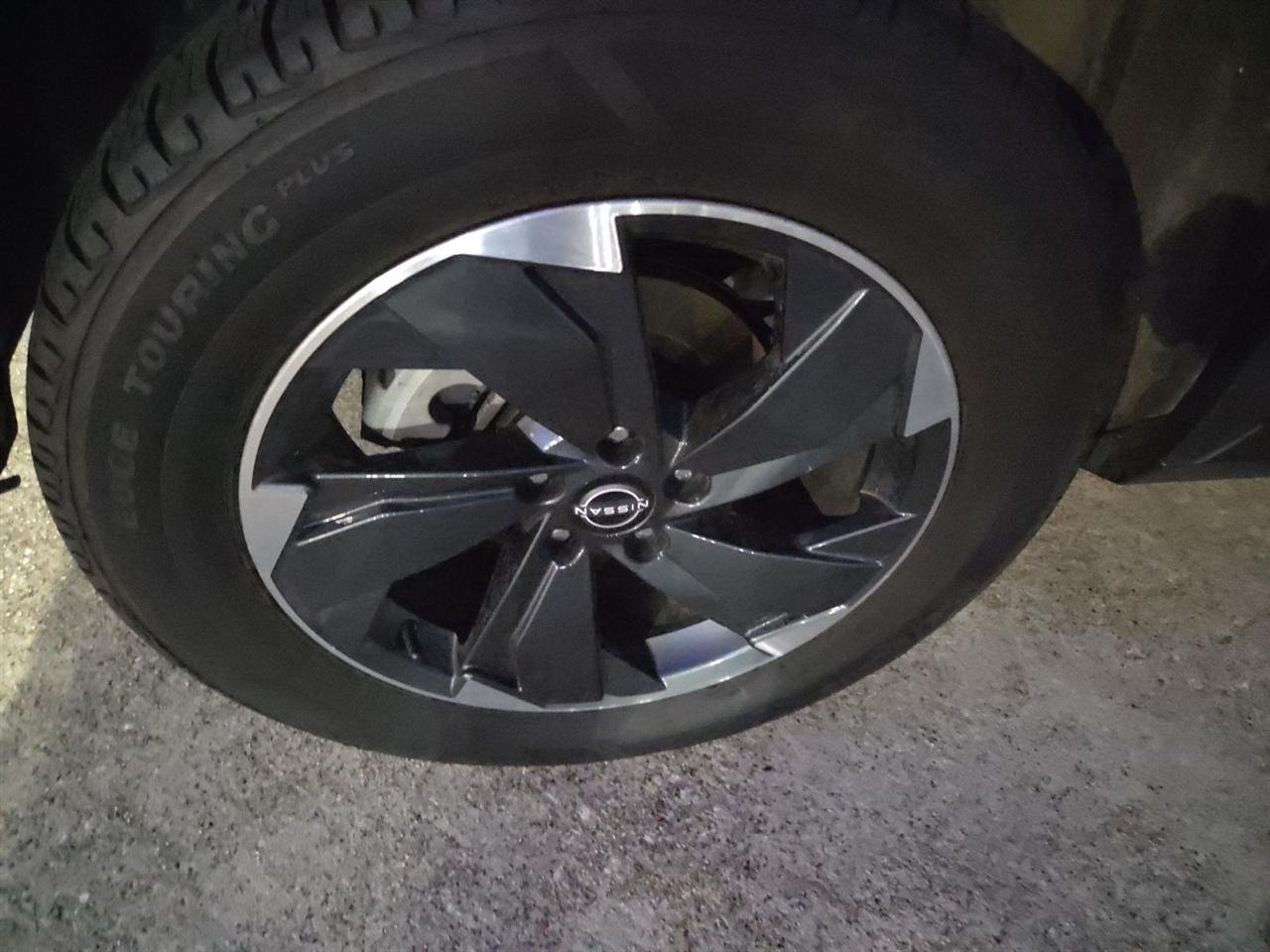 Nissan Rogue SV AWD 2025