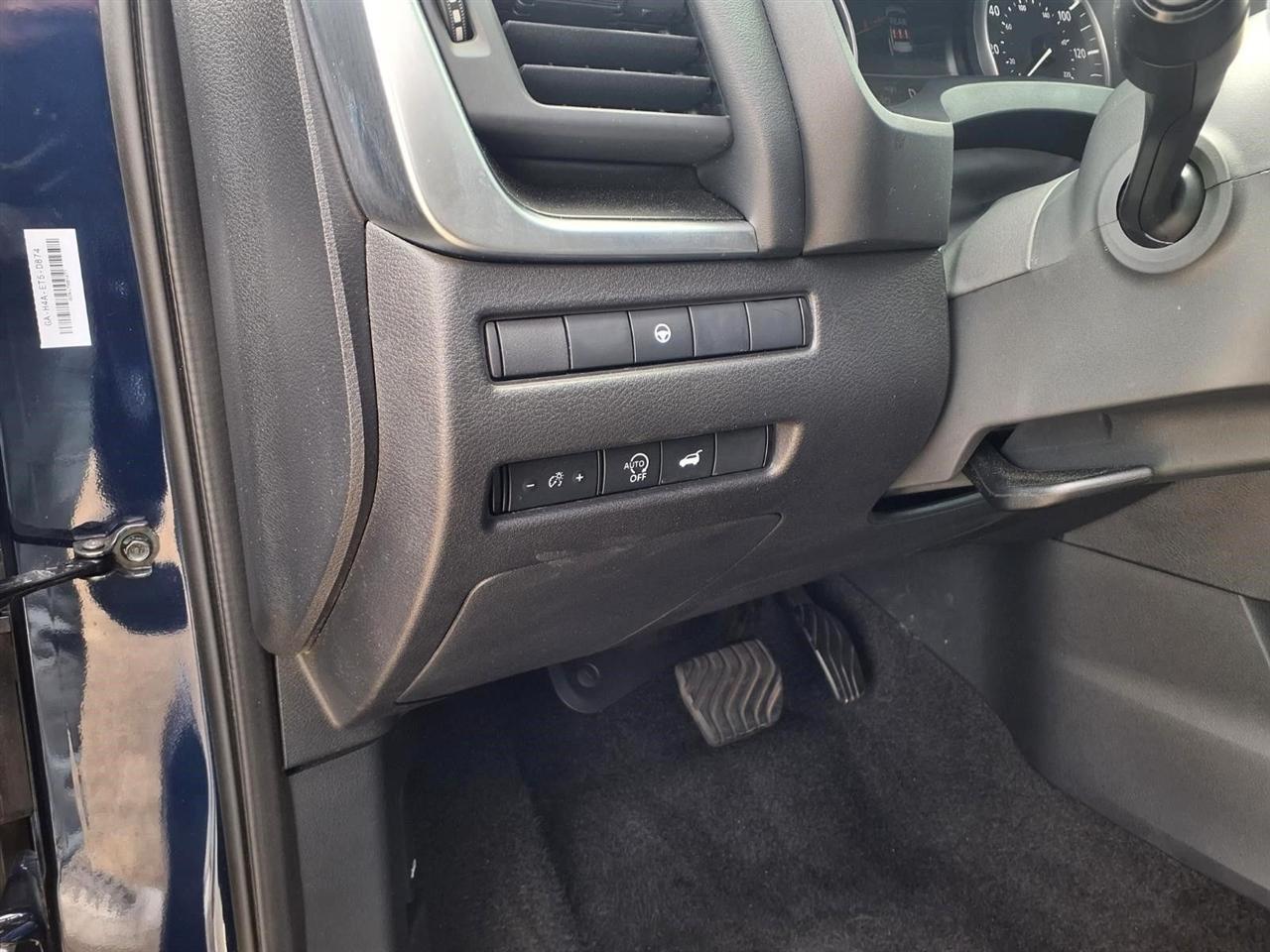 Nissan Rogue SV AWD 2025