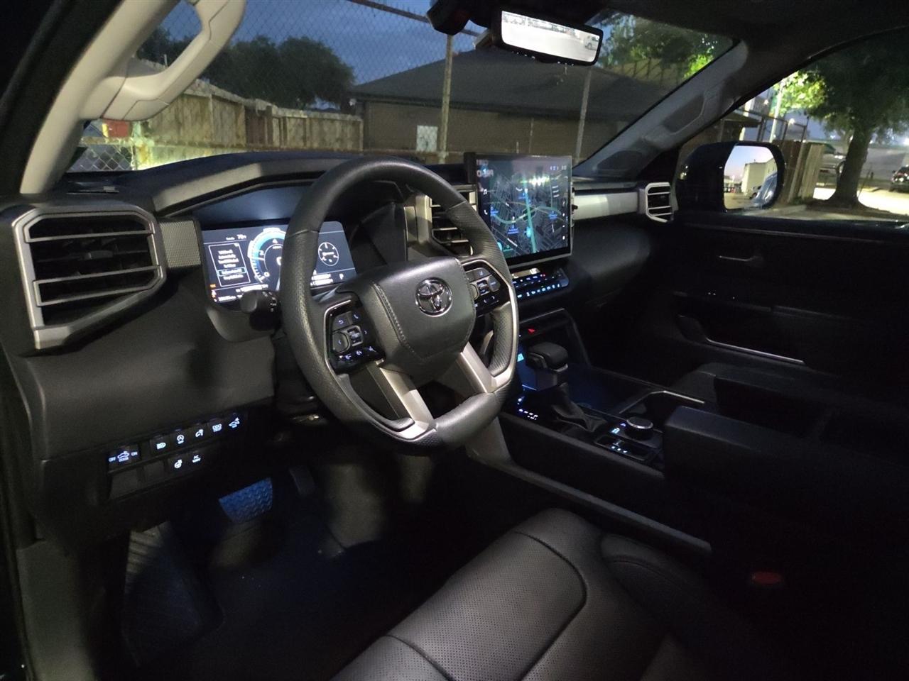 Toyota Tundra Limited CrewMax 4WD 2024