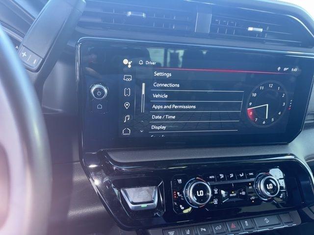 GMC Sierra 2500HD AT4 Crew Cab 4WD 2024