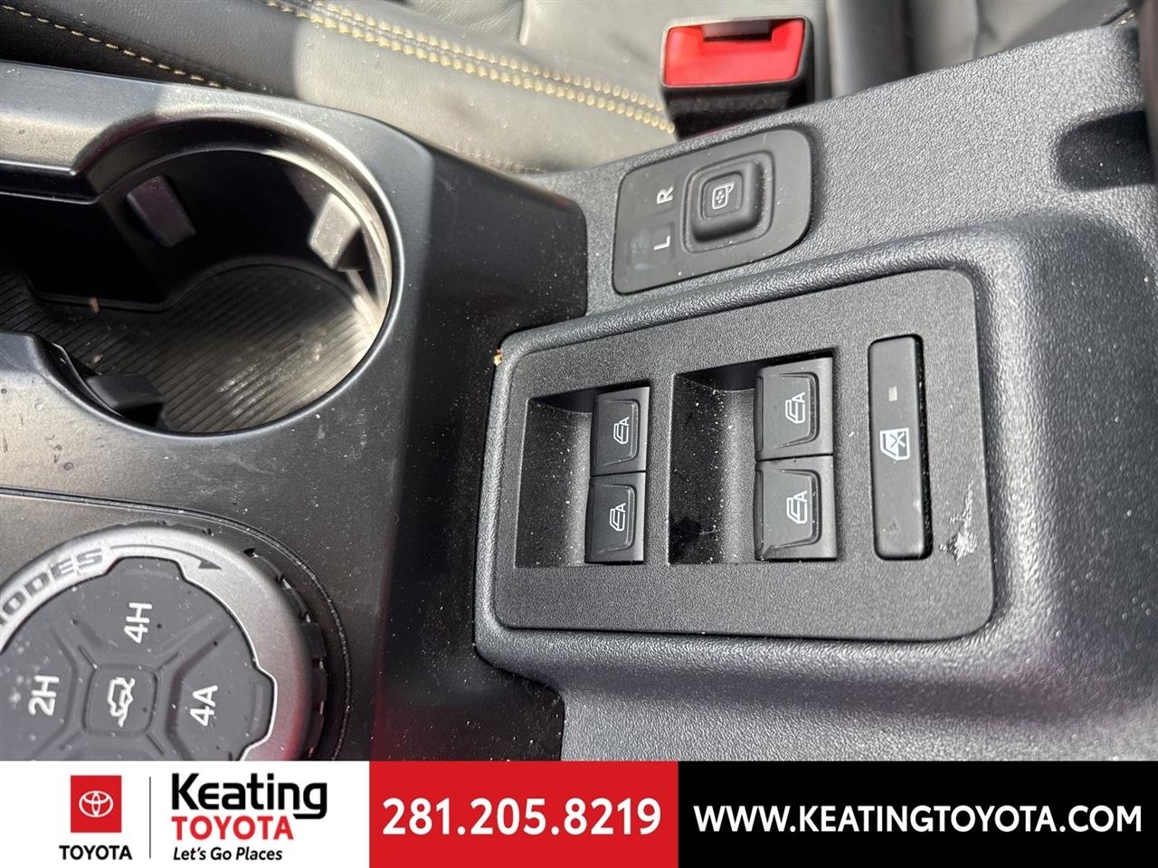 Ford Bronco Badlands 4-Door 2025