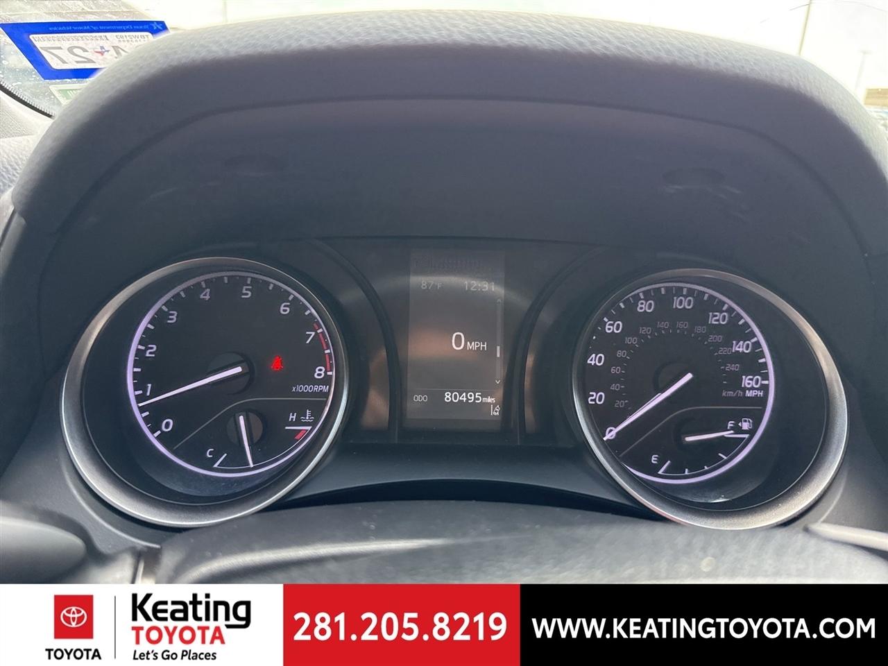 Toyota Camry SE 2023