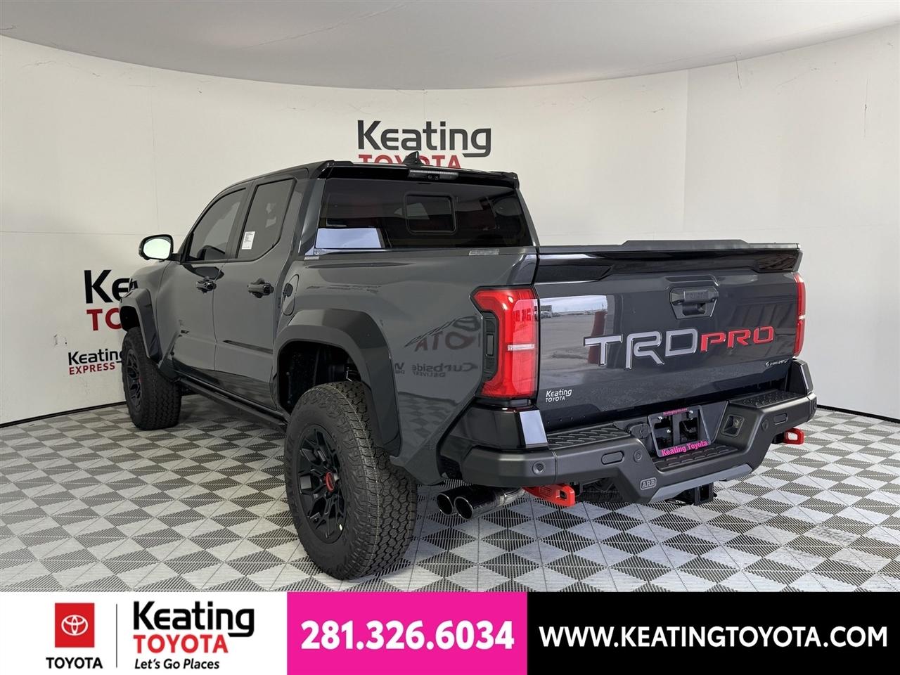 Toyota Tacoma Double Cab 4WD 2026