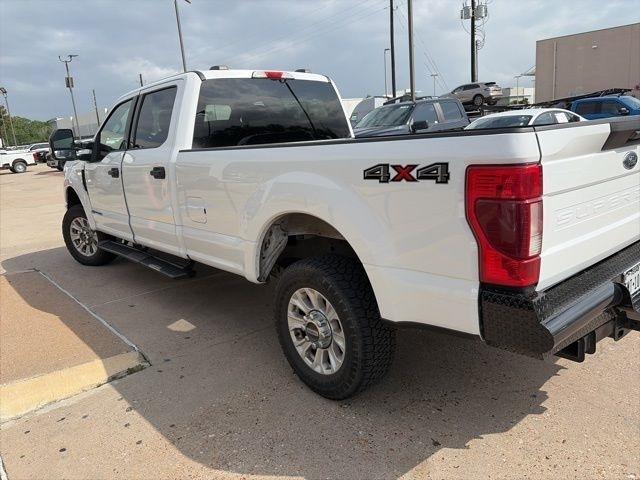 Ford F-250 SD XLT Crew Cab 4WD 2022