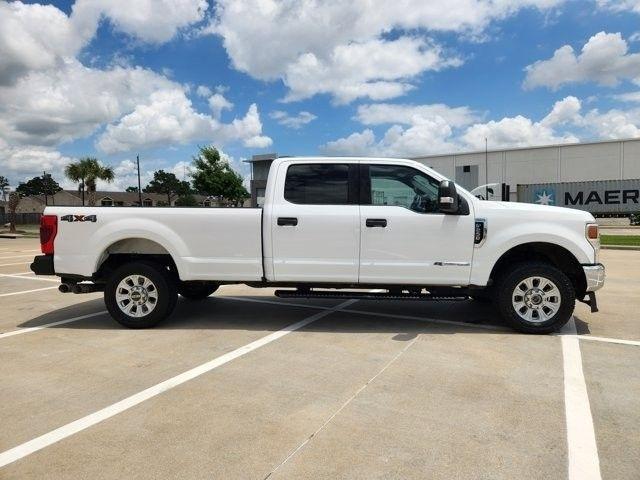Ford F-250 SD XLT Crew Cab 4WD 2022