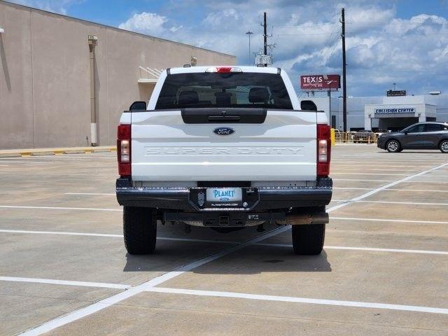 Ford F-250 SD XLT Crew Cab 4WD 2022