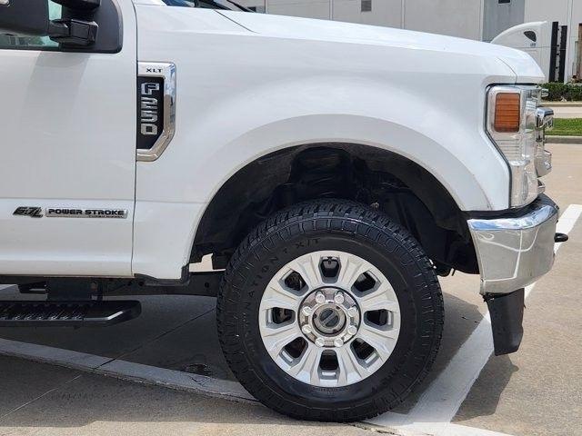 Ford F-250 SD XLT Crew Cab 4WD 2022