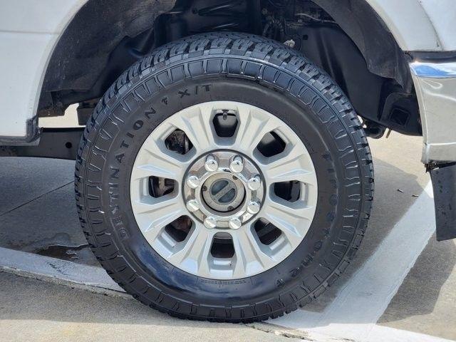 Ford F-250 SD XLT Crew Cab 4WD 2022