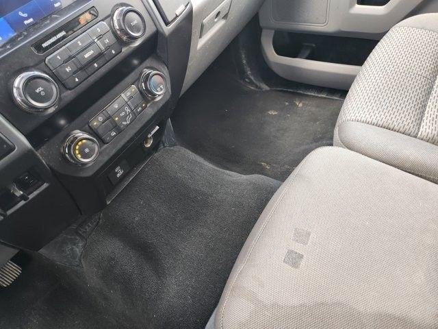 Ford F-250 SD XLT Crew Cab 4WD 2022