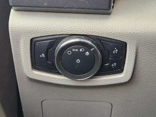 Ford F-250 SD XLT Crew Cab 4WD 2022