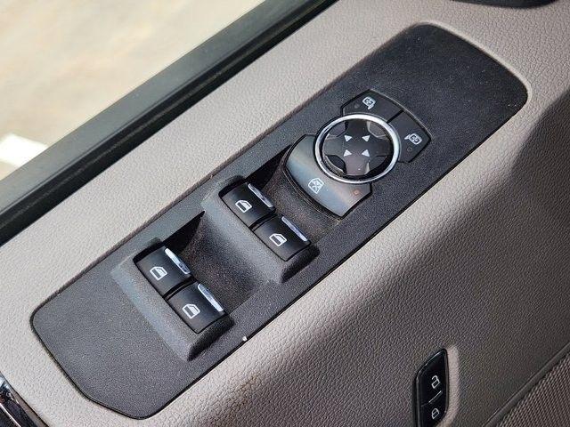 Ford F-250 SD XLT Crew Cab 4WD 2022