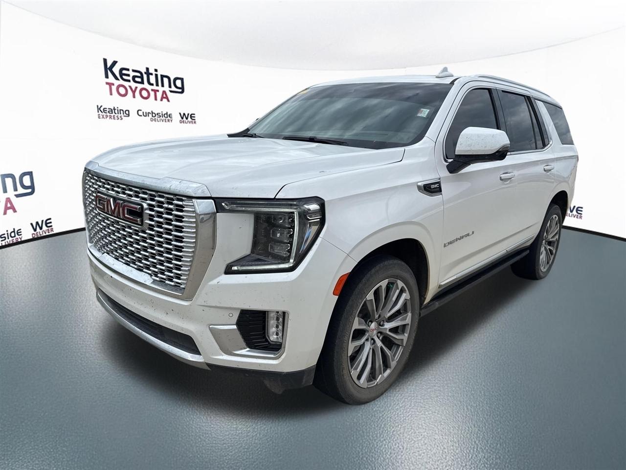 GMC Yukon Denali 4WD 2021