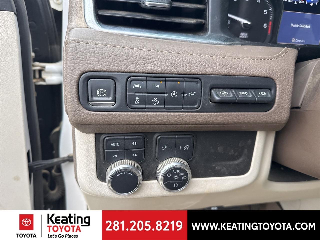 GMC Yukon Denali 4WD 2021