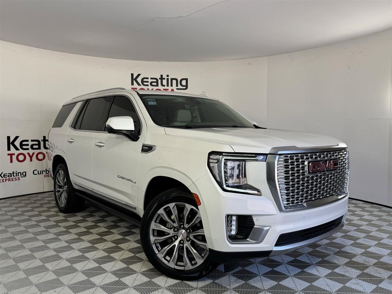 GMC Yukon Denali 4WD 2021