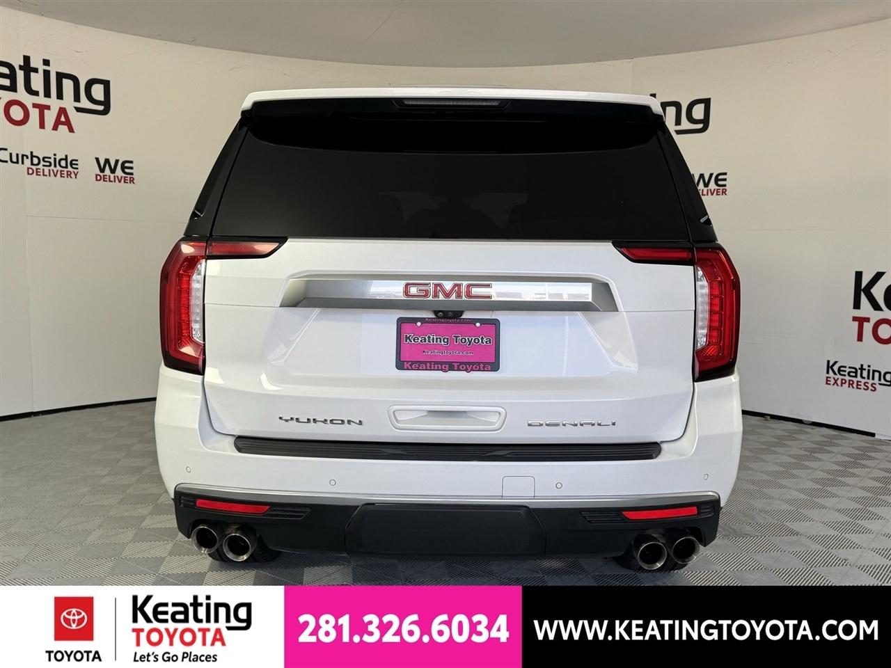 GMC Yukon Denali 4WD 2021