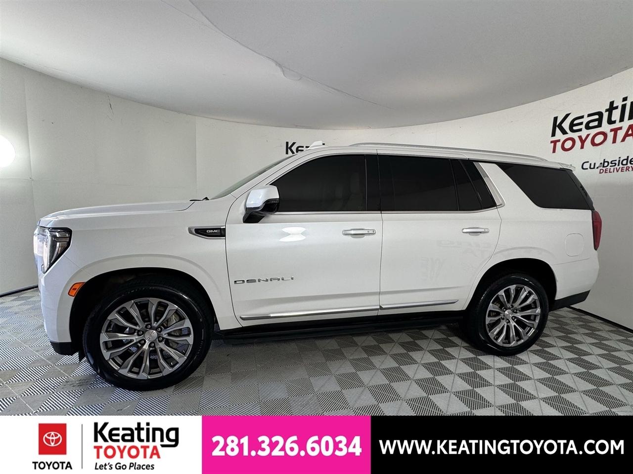 GMC Yukon Denali 4WD 2021