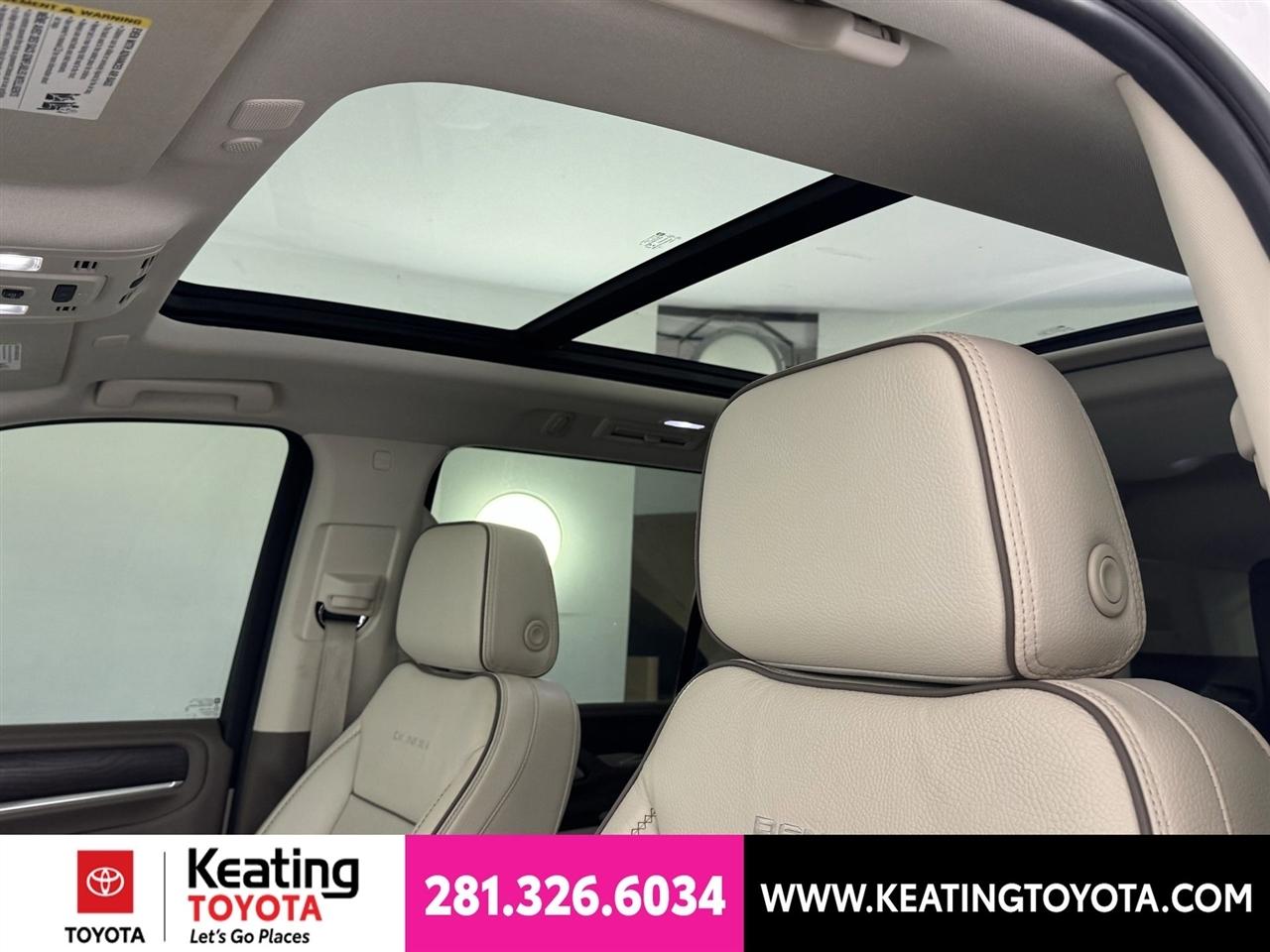 GMC Yukon Denali 4WD 2021