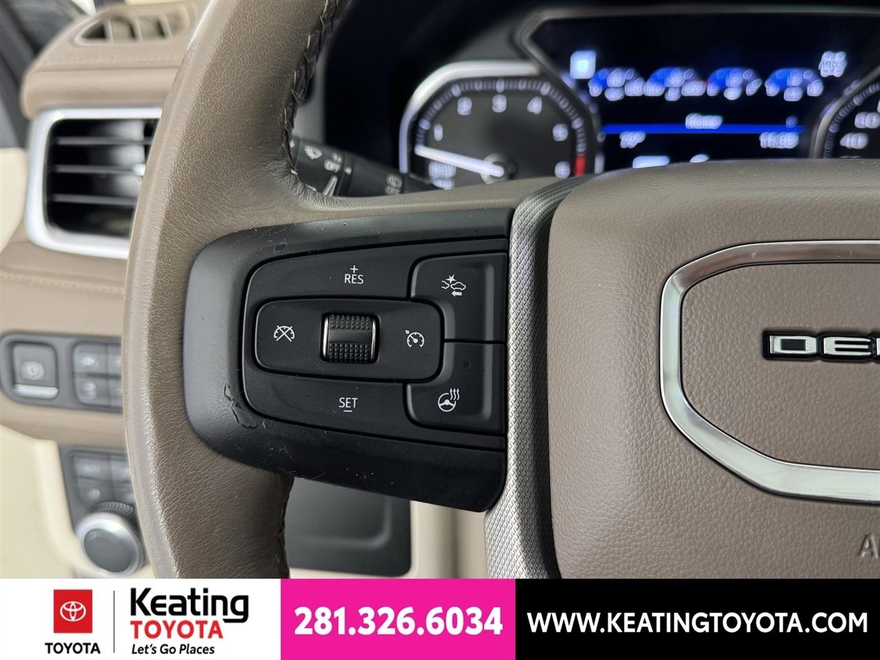 GMC Yukon Denali 4WD 2021