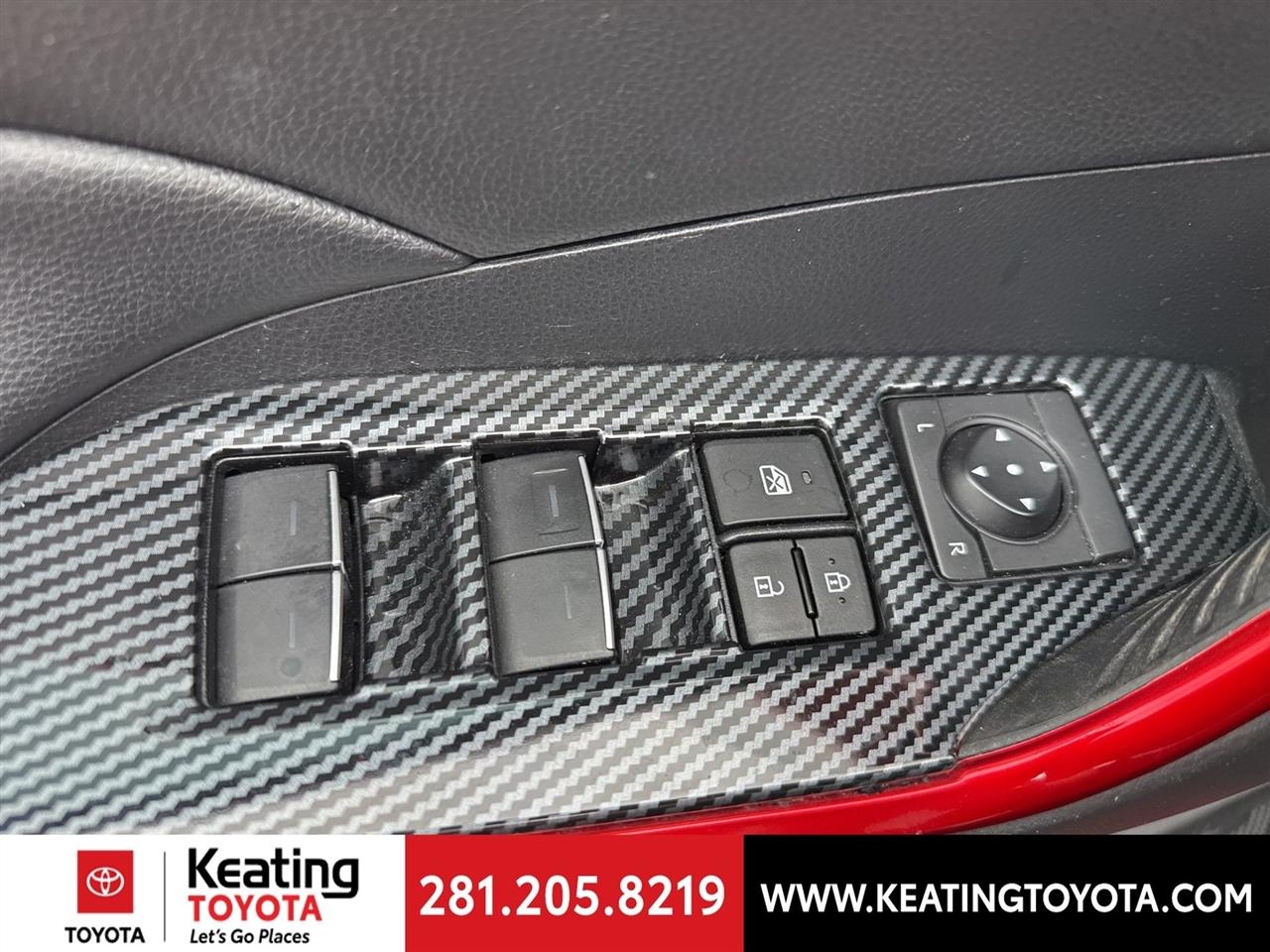 Toyota RAV4 Hybrid XLE Premium 2024