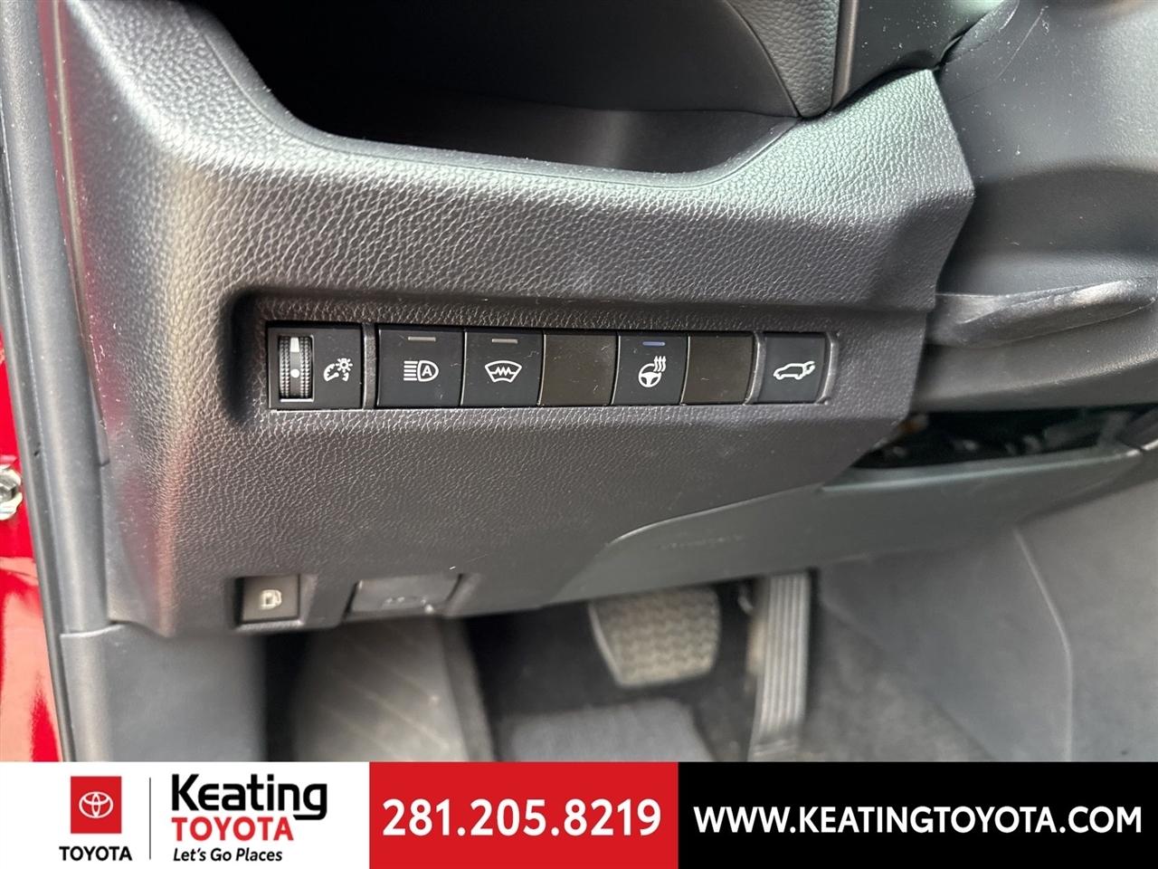 Toyota RAV4 Hybrid XLE Premium 2024