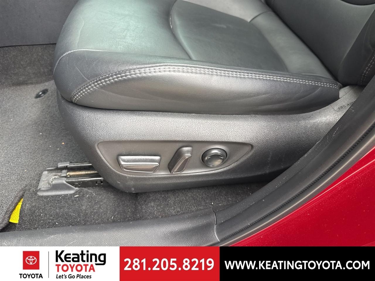 Toyota RAV4 Hybrid XLE Premium 2024