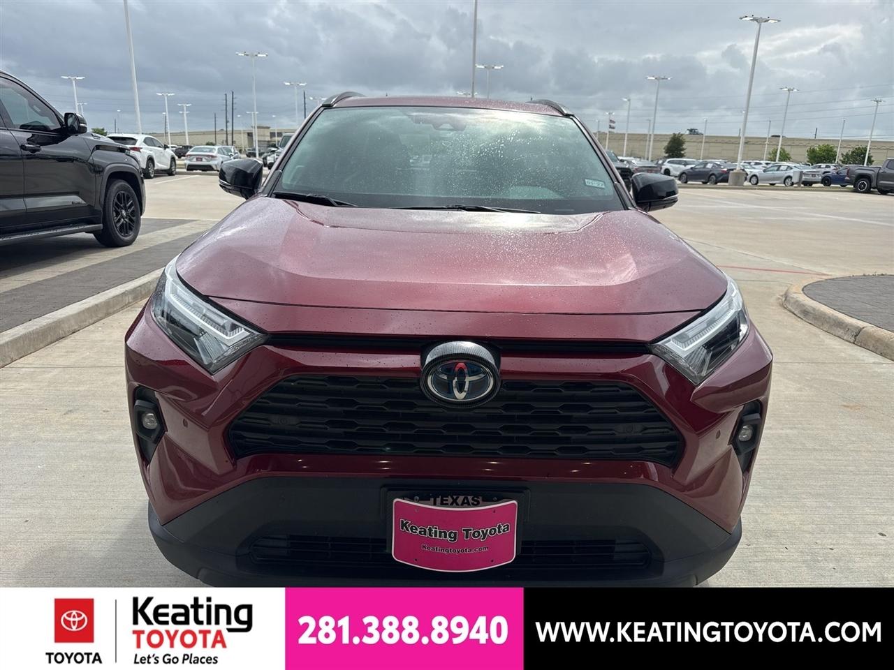 Toyota RAV4 Hybrid XLE Premium 2024