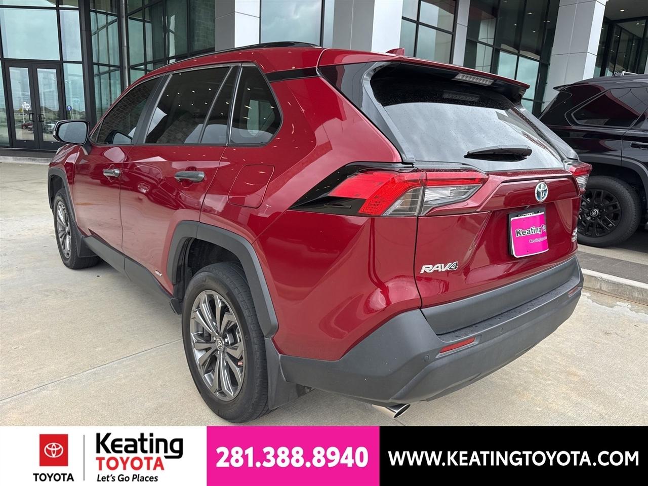Toyota RAV4 Hybrid XLE Premium 2024