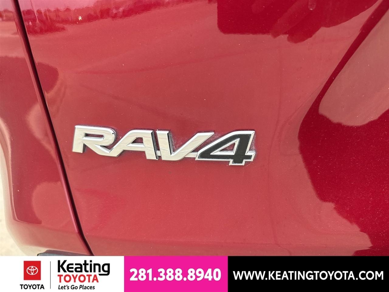 Toyota RAV4 Hybrid XLE Premium 2024