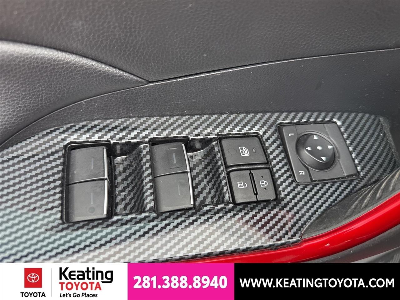 Toyota RAV4 Hybrid XLE Premium 2024