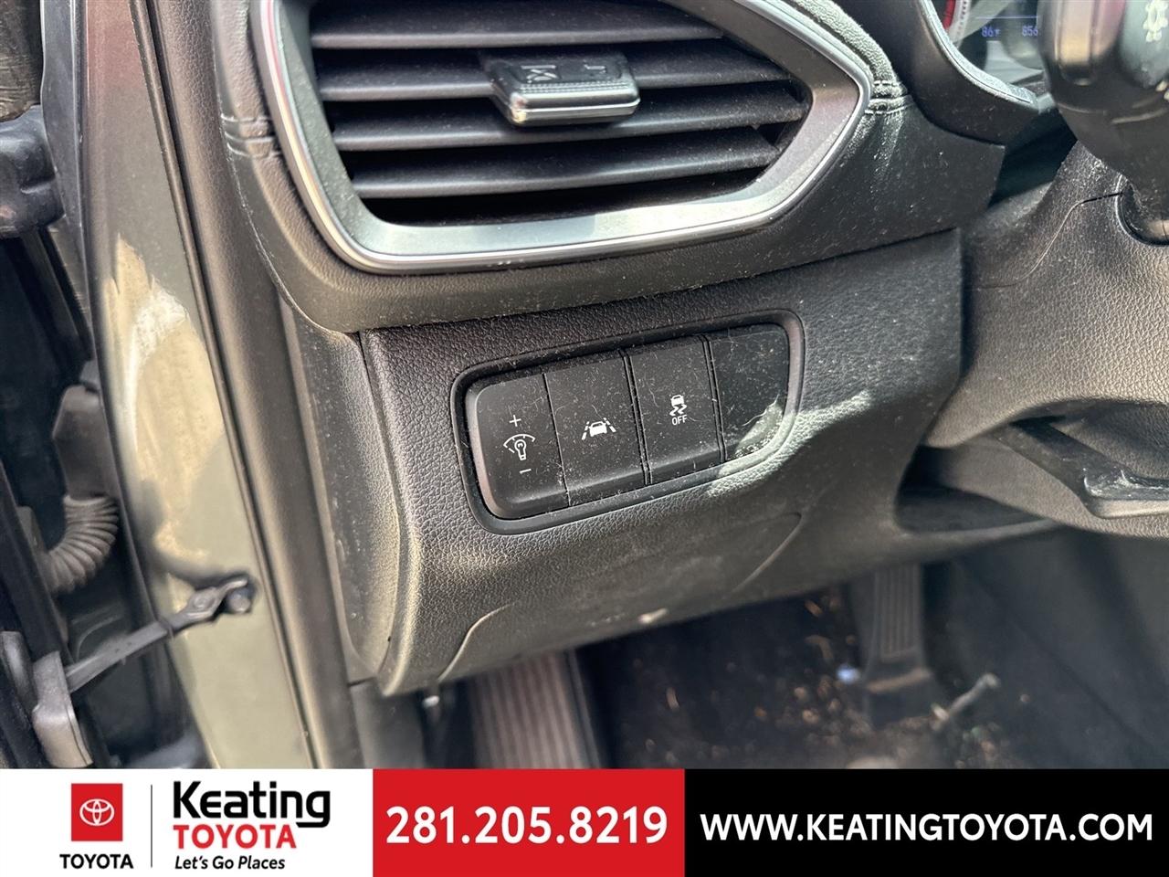 Hyundai Santa Fe SE 2.4 2020