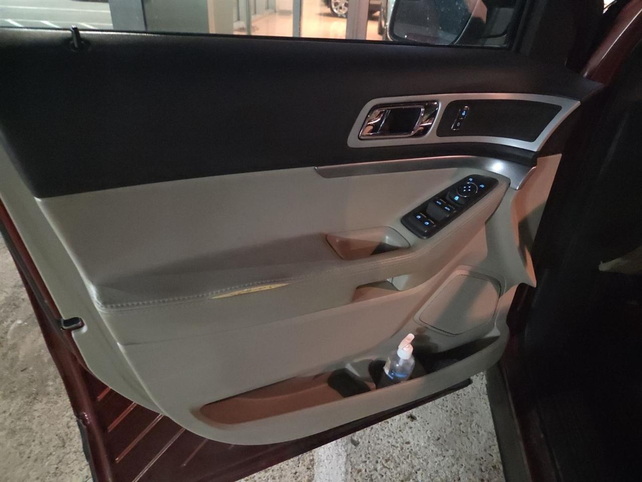 Ford Explorer XLT FWD 2014