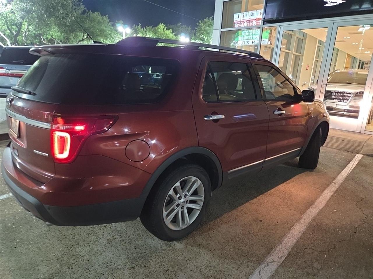 Ford Explorer XLT FWD 2014