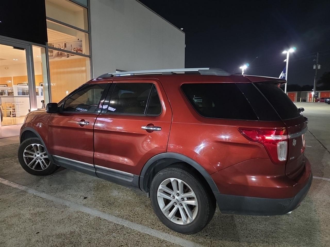 Ford Explorer XLT FWD 2014