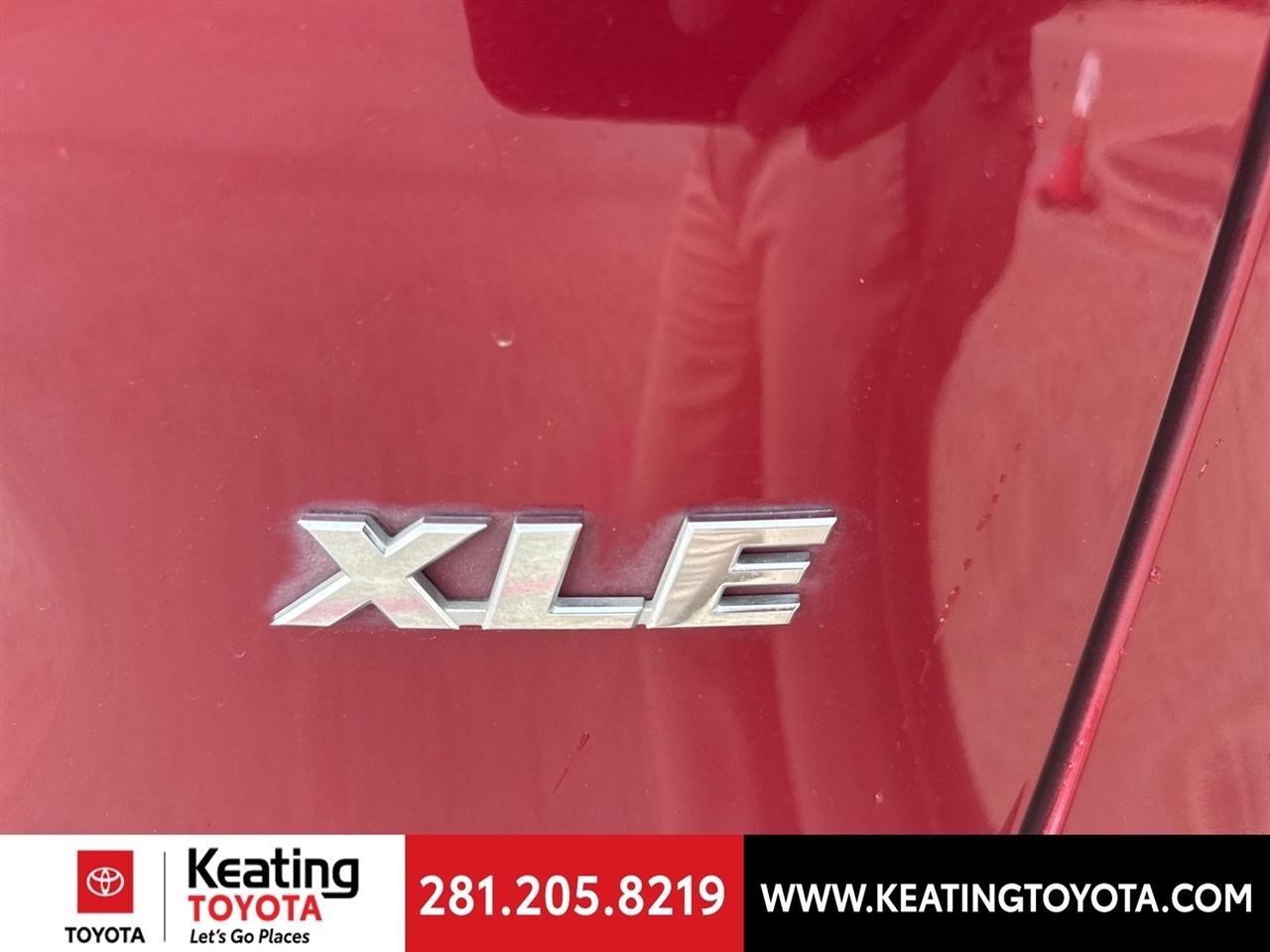 Toyota RAV4 XLE 2021