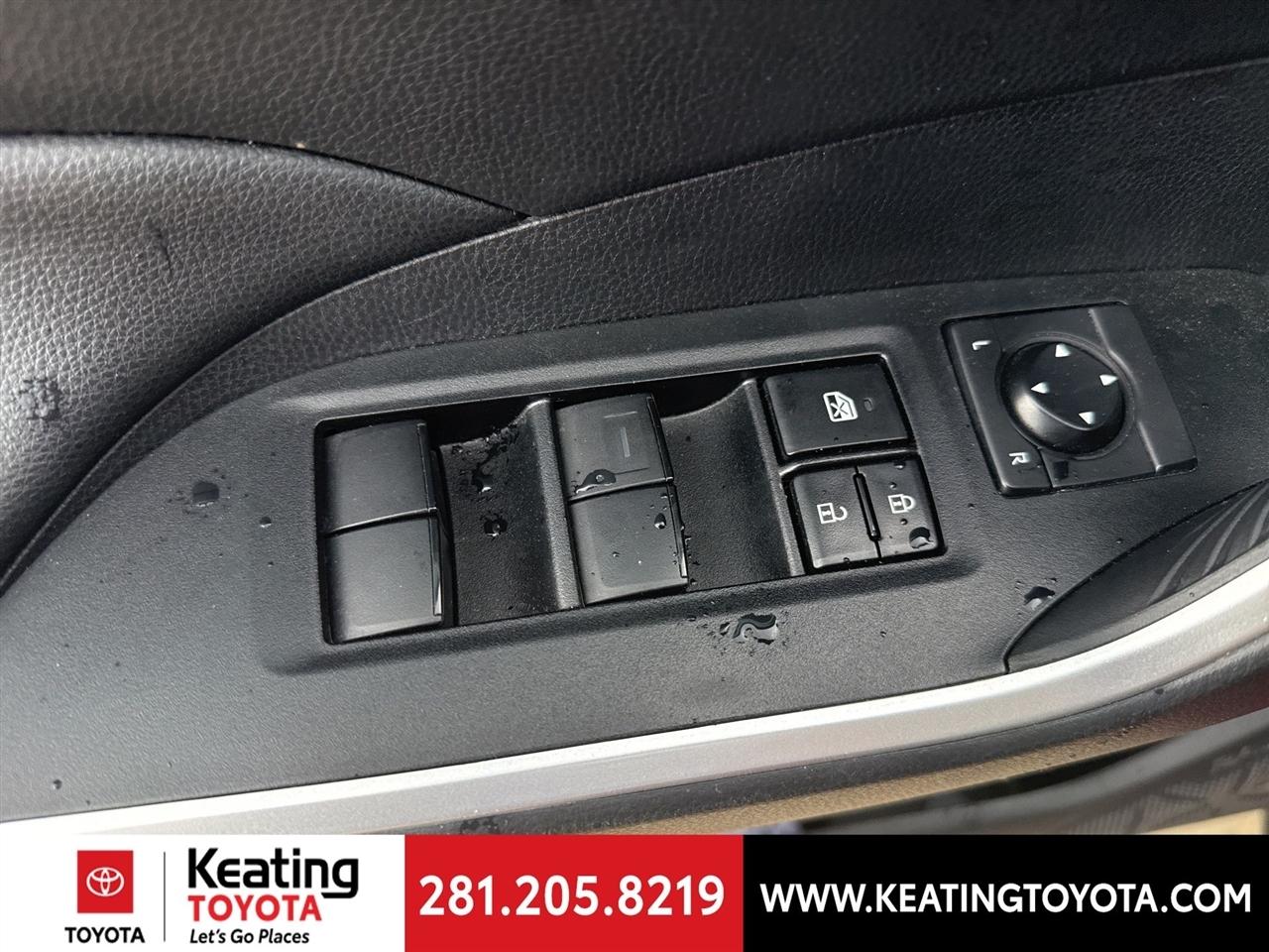 Toyota RAV4 XLE 2021