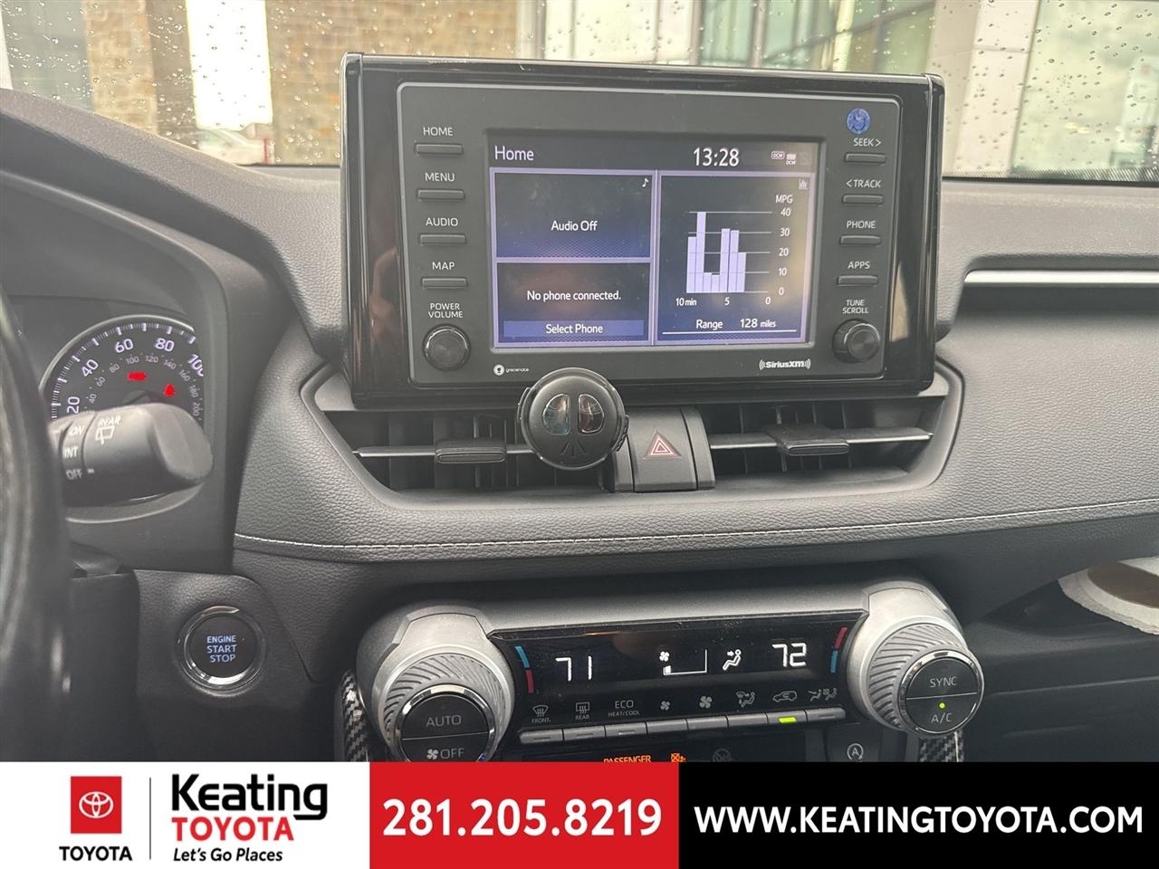 Toyota RAV4 XLE 2021