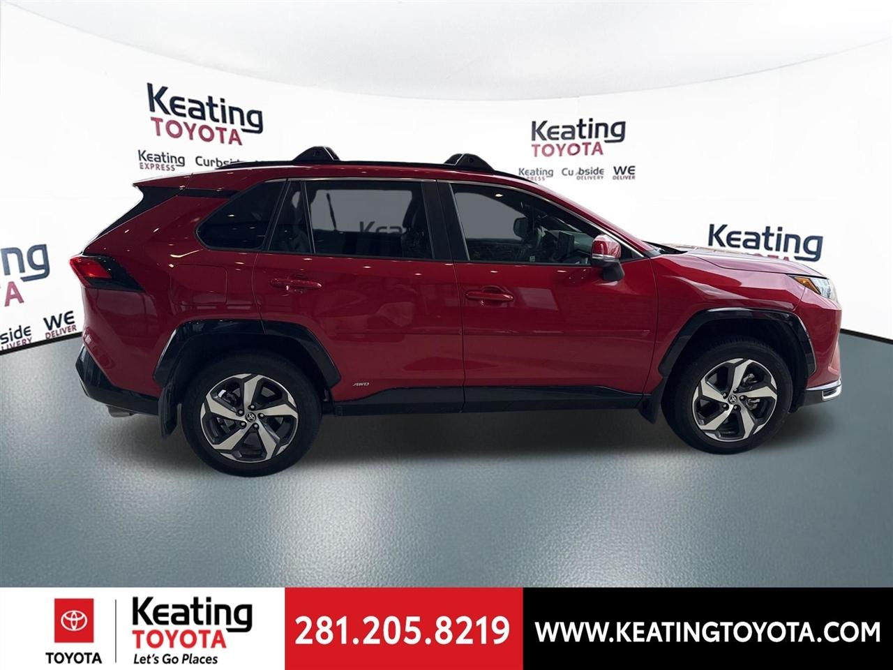 Toyota RAV4 Plug-In Hybrid SE 2025