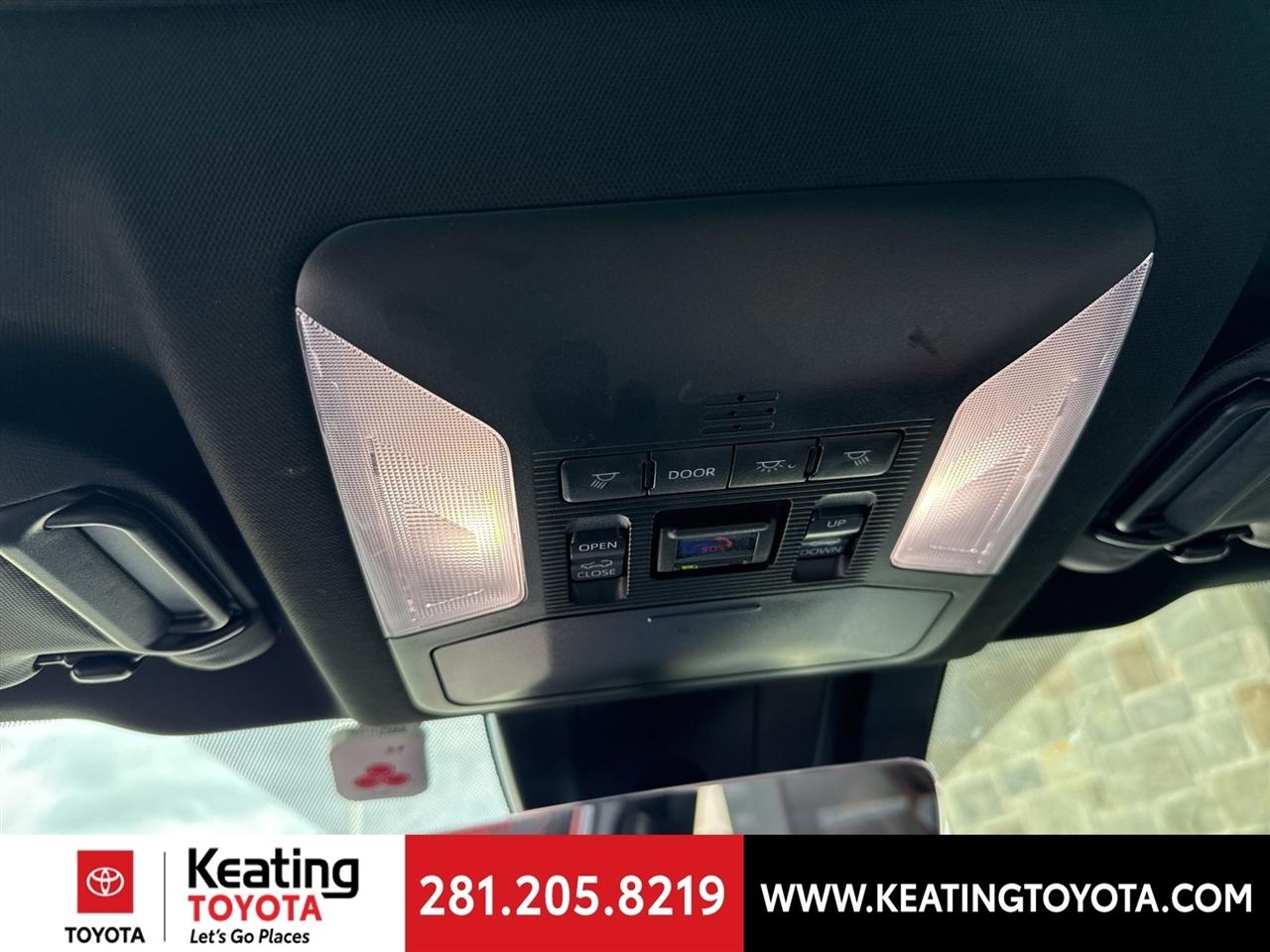 Toyota RAV4 Plug-In Hybrid SE 2025