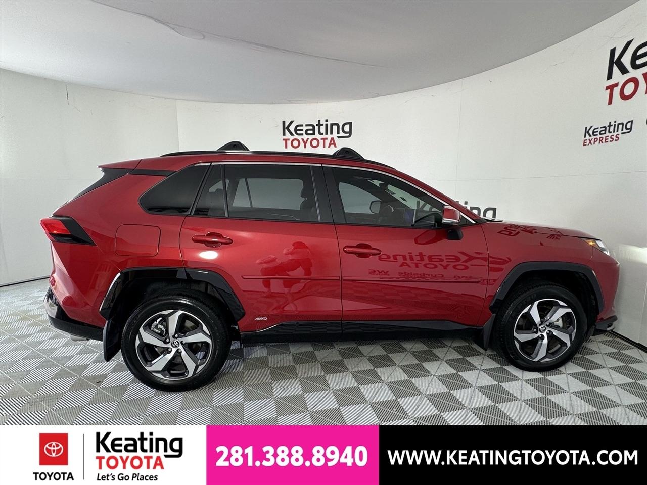 Toyota RAV4 Plug-In Hybrid SE 2025
