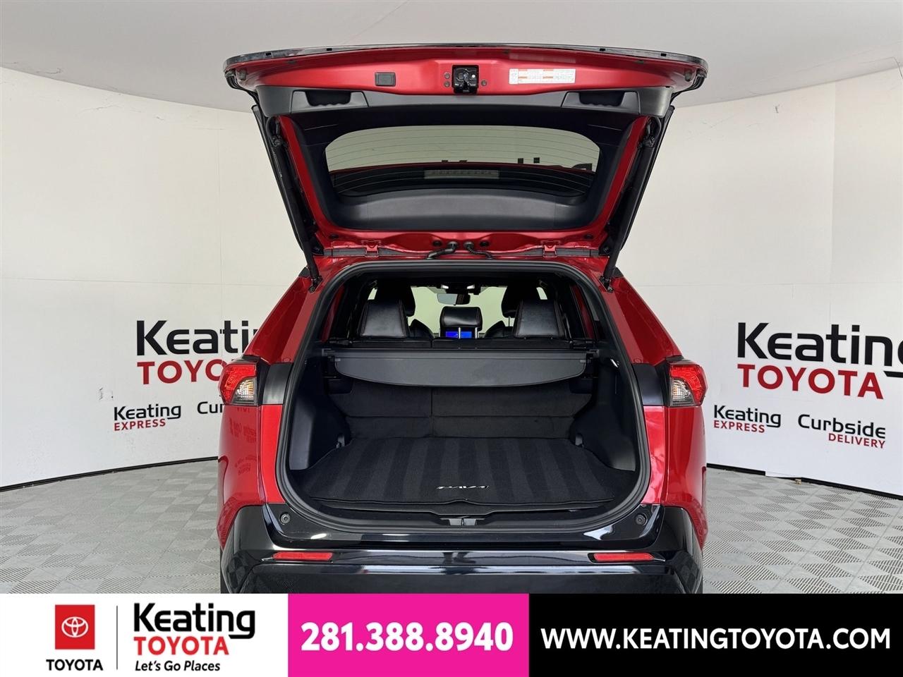 Toyota RAV4 Plug-In Hybrid SE 2025